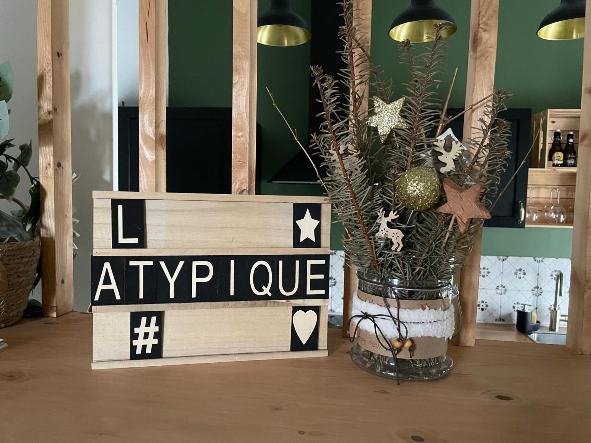L'Atypique, Charmante Maison Avec Jardin Clos Amboise Luaran gambar